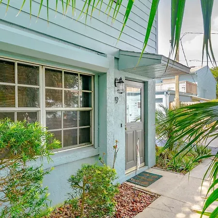 Flagler Avenue Adjacent Dog Friendly Home With Garage! Stroll To The Beach!